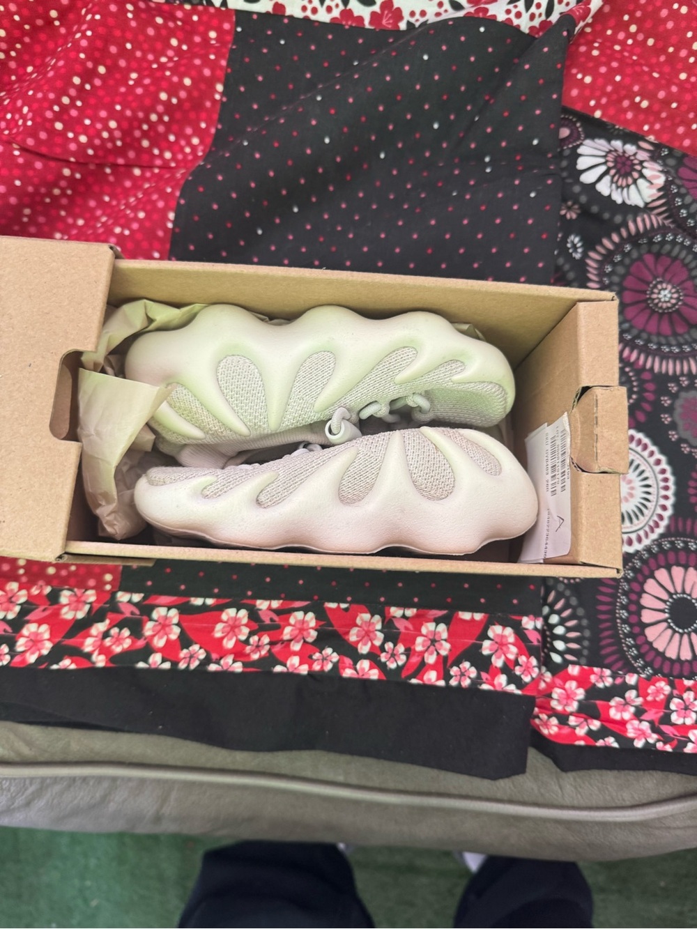 Toddler Yeezy 450 size 6k
